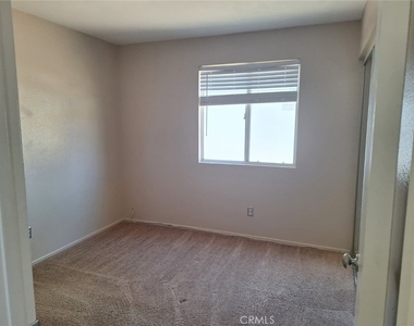 30427 Yosemite Drive - Photo Thumbnail 49