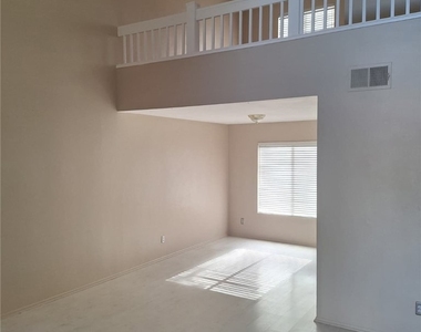 30427 Yosemite Drive - Photo Thumbnail 42