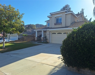 30427 Yosemite Drive - Photo Thumbnail 4