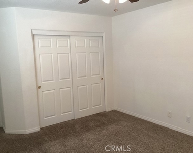 1838 Center Street - Photo Thumbnail 11