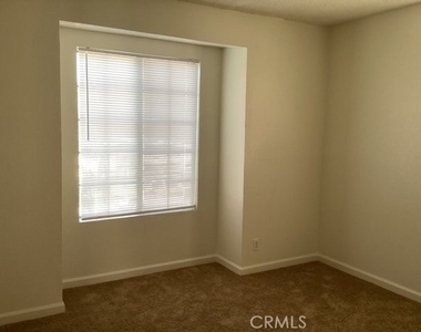 38550 22nd Street E - Photo Thumbnail 11