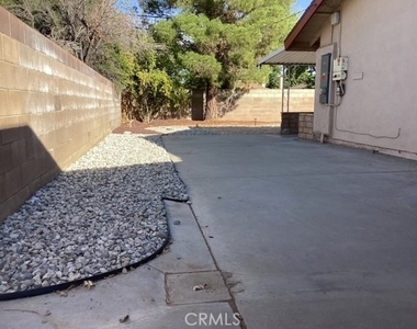43922 Fenner Avenue - Photo Thumbnail 27