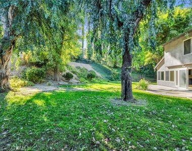 4642 Poe Avenue - Photo Thumbnail 40