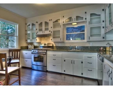 4323 Laurelgrove Avenue - Photo Thumbnail 44