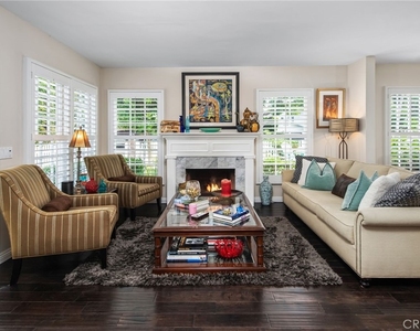 4323 Laurelgrove Avenue - Photo Thumbnail 11