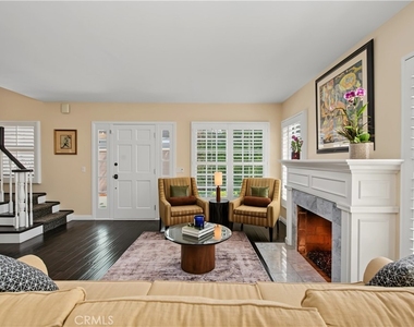 4323 Laurelgrove Avenue - Photo Thumbnail 11