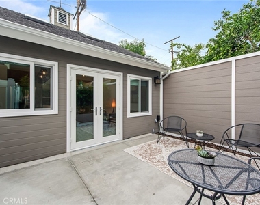 4323 Laurelgrove Avenue - Photo Thumbnail 52