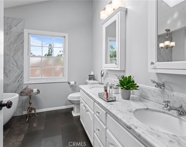 4323 Laurelgrove Avenue - Photo Thumbnail 38