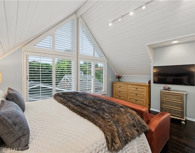 4323 Laurelgrove Avenue - Photo Thumbnail 33