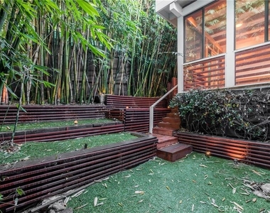 2828 Pacific View - Photo Thumbnail 26