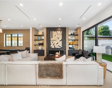12207 Valleyheart Drive - Photo Thumbnail 31