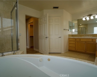 20640 Pesaro Way - Photo Thumbnail 18