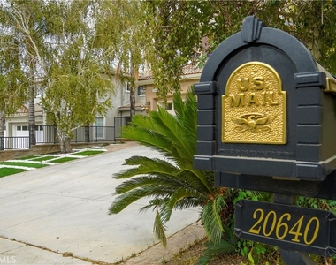 20640 Pesaro Way - Photo Thumbnail 47