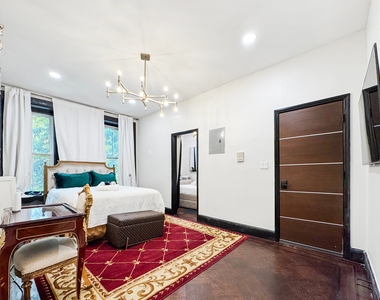 248 Vernon Avenue - Photo Thumbnail 1