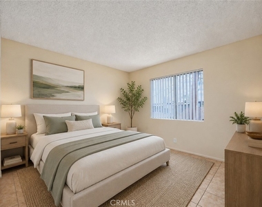 21909 Claretta Avenue - Photo Thumbnail 10