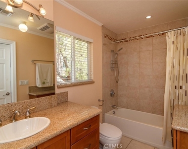 7019 Woodstone Place - Photo Thumbnail 17