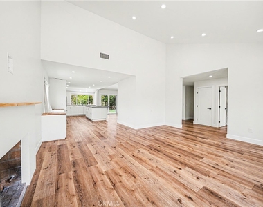28817 Barragan - Photo Thumbnail 14