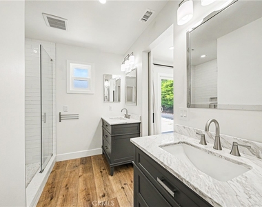28817 Barragan - Photo Thumbnail 45