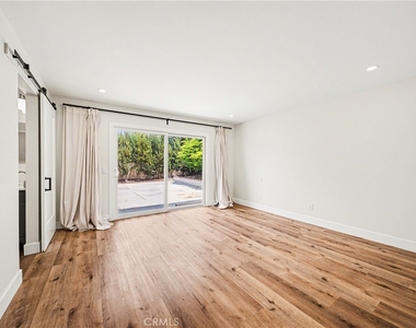 28817 Barragan - Photo Thumbnail 41