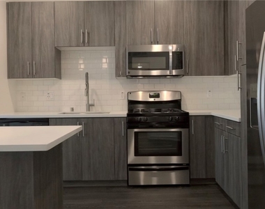 5901 Center Drive - Photo Thumbnail 25