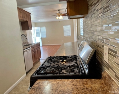 15142 Georgia Avenue - Photo Thumbnail 17