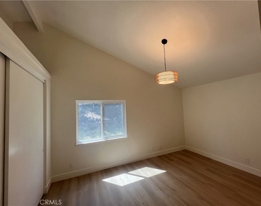 21475 Aguilar - Photo Thumbnail 6