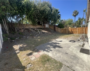 21475 Aguilar - Photo Thumbnail 12