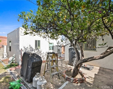 1466 W Santa Cruz - Photo Thumbnail 10