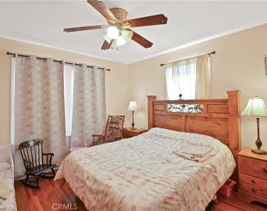 1466 W Santa Cruz - Photo Thumbnail 5
