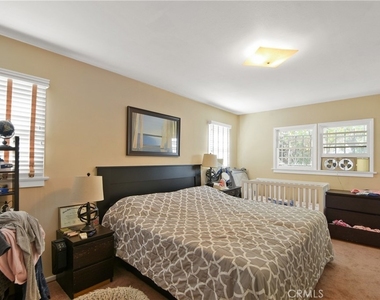 1466 W Santa Cruz - Photo Thumbnail 8