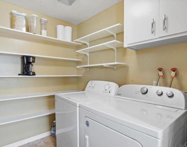 4166 Balboa Way - Photo Thumbnail 21