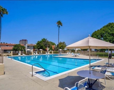 4166 Balboa Way - Photo Thumbnail 32