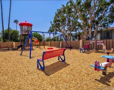 4166 Balboa Way - Photo Thumbnail 33