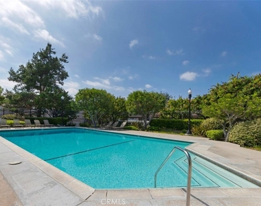 24392 Kingston Court - Photo Thumbnail 33