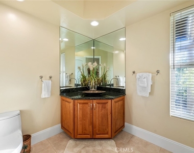 44915 Palladian Court - Photo Thumbnail 37