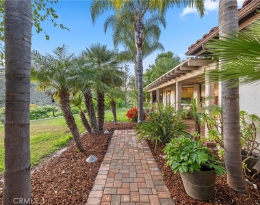 44915 Palladian Court - Photo Thumbnail 60