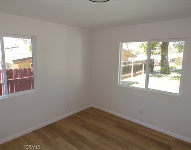 34579 Avenue B Court - Photo Thumbnail 8