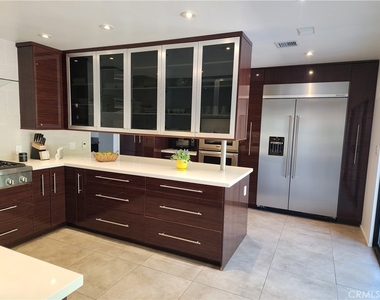 32732 Mediterranean Drive - Photo Thumbnail 6