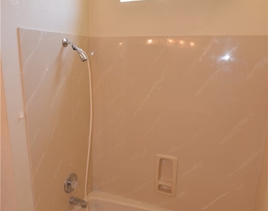 3061 Madison - Photo Thumbnail 4