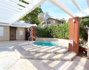 225 Tarocco - Photo Thumbnail 18