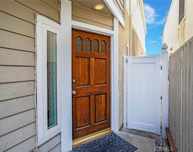 222 17th Street - Photo Thumbnail 38