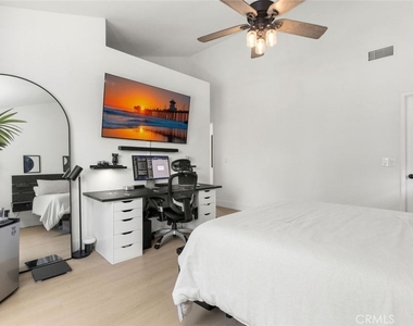 222 17th Street - Photo Thumbnail 28