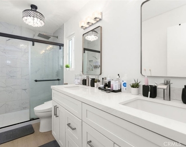 222 17th Street - Photo Thumbnail 36
