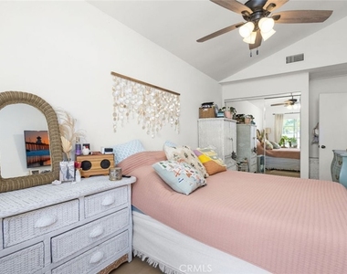 222 17th Street - Photo Thumbnail 34