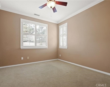 823 Canterbury Lane - Photo Thumbnail 14