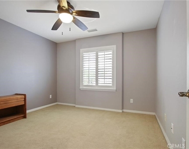 823 Canterbury Lane - Photo Thumbnail 26