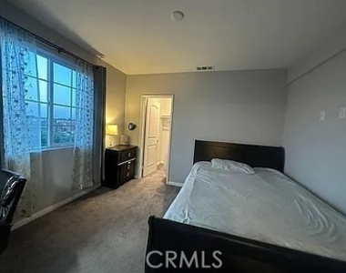 9029 Kimberly - Photo Thumbnail 5
