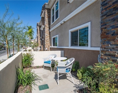 14102 Edwards - Photo Thumbnail 1