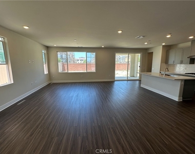 16668 Bristlecone Ave - Photo Thumbnail 2