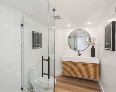 24891 Zumaya Court - Photo Thumbnail 9